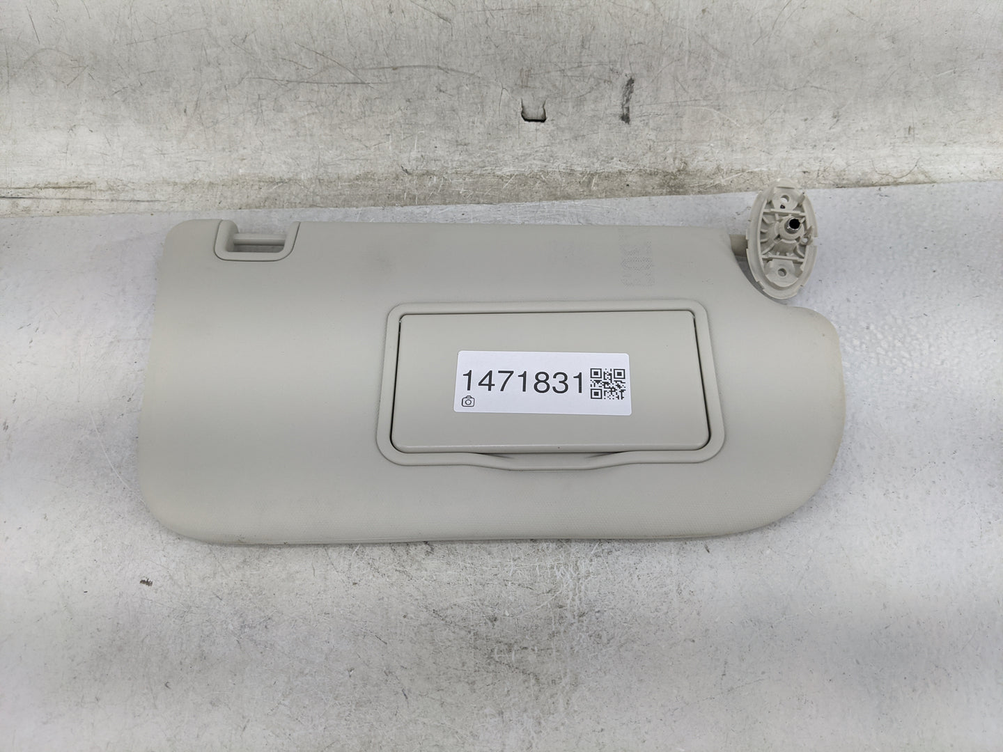 2013-2019 Ford Escape Sun Visor Shade Replacement Passenger Right Mirror Fits Fits 2013 2014 2015 2016 2017 2018 2019 OEM Us