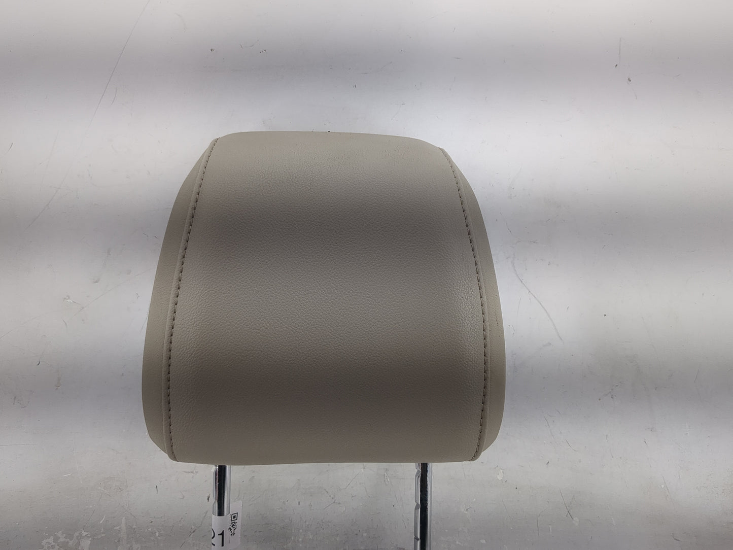 2013-2015 Ford Escape Headrest Head Rest Front Driver Passenger Seat Fits Fits 2013 2014 2015 OEM Used Auto Parts - Oemuseda