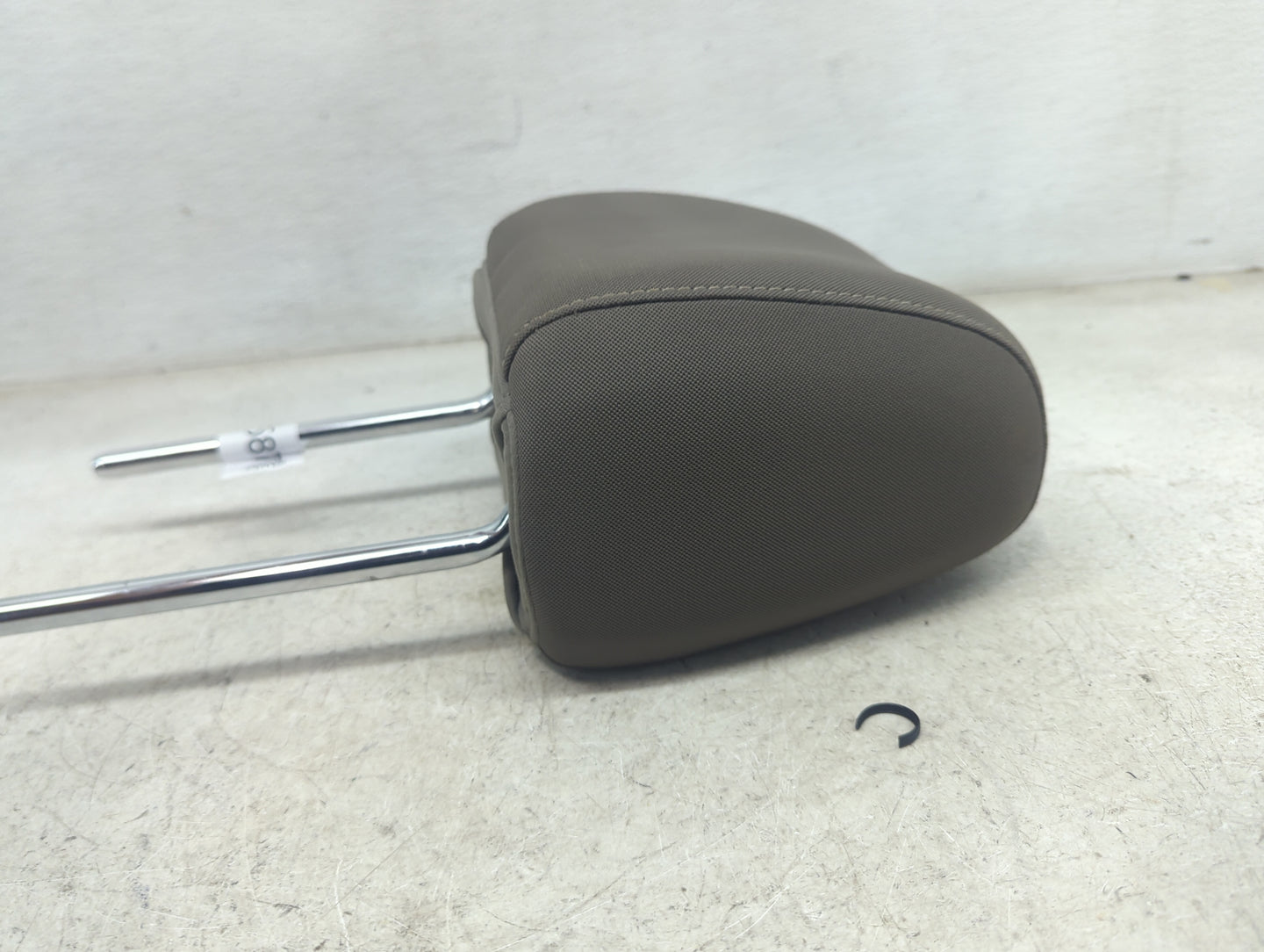2013-2015 Ford Escape Headrest Head Rest Front Driver Passenger Seat Fits Fits 2013 2014 2015 OEM Used Auto Parts - Oemuseda