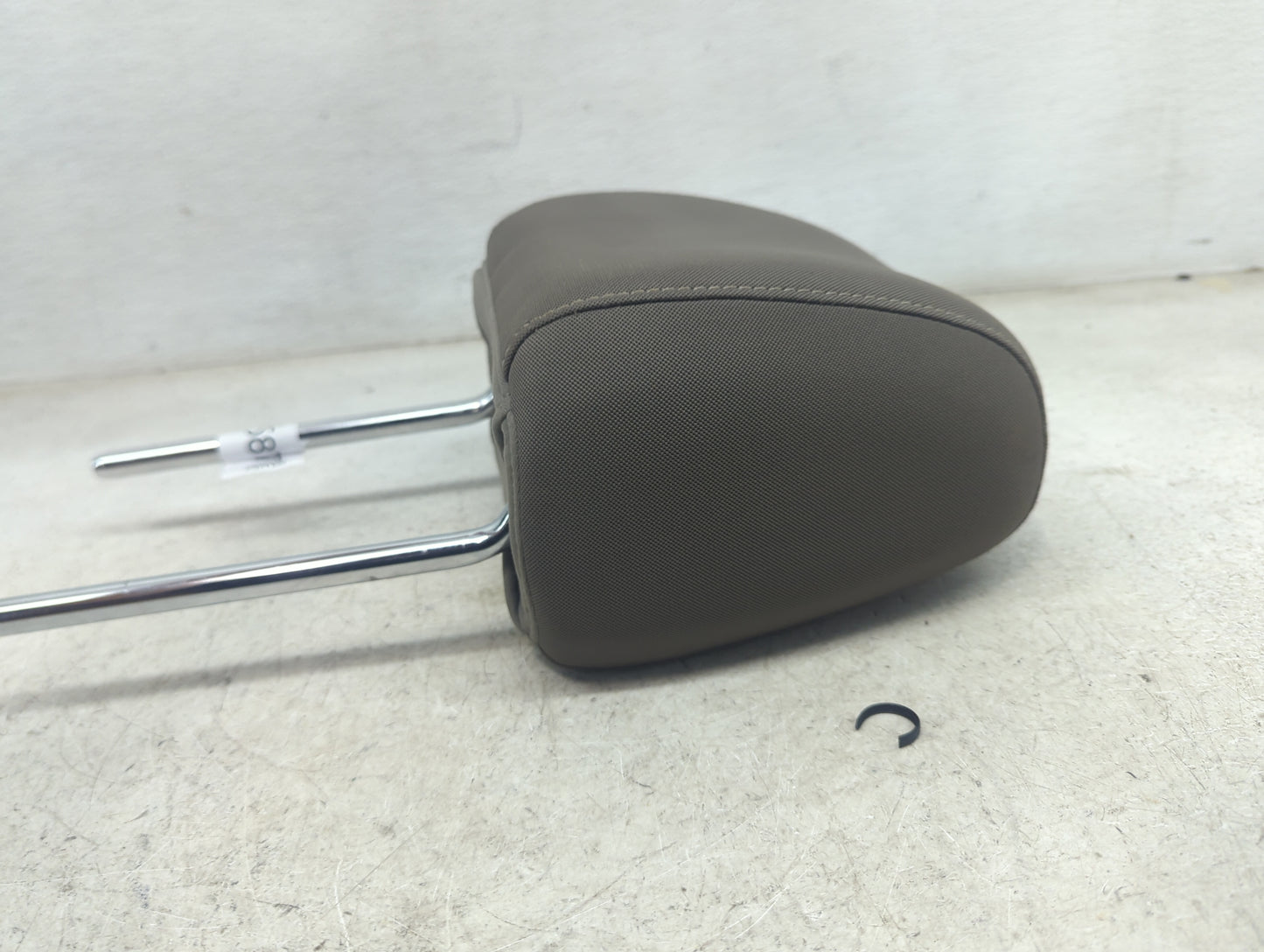 2013-2015 Ford Escape Headrest Head Rest Front Driver Passenger Seat Fits Fits 2013 2014 2015 OEM Used Auto Parts - Oemuseda