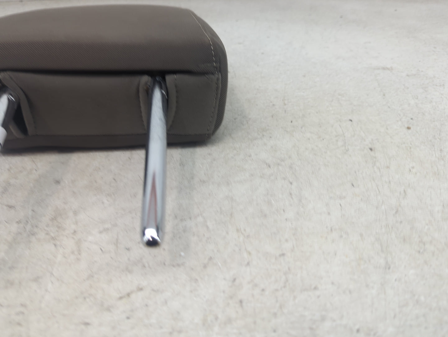 2013 Ford Escape Headrest Head Rest Front Driver Seat Taupe - Oemusedautoparts1.com