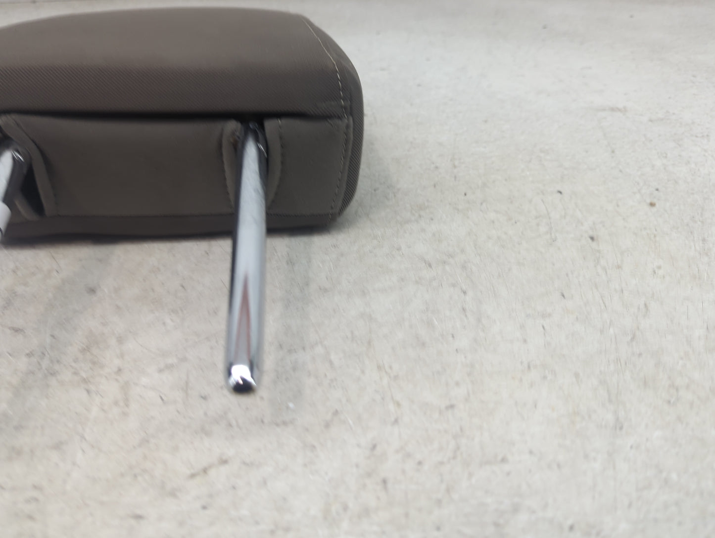 2013 Ford Escape Headrest Head Rest Front Driver Seat Taupe - Oemusedautoparts1.com