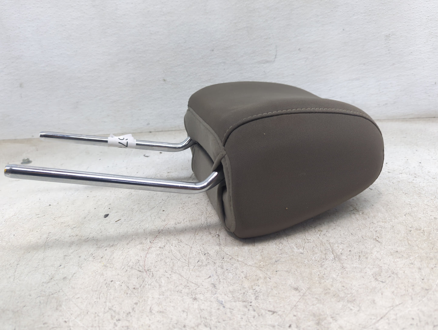 2013 Ford Escape Headrest Head Rest Front Passenger Seat Tan 1472678 - Oemusedautoparts1.com