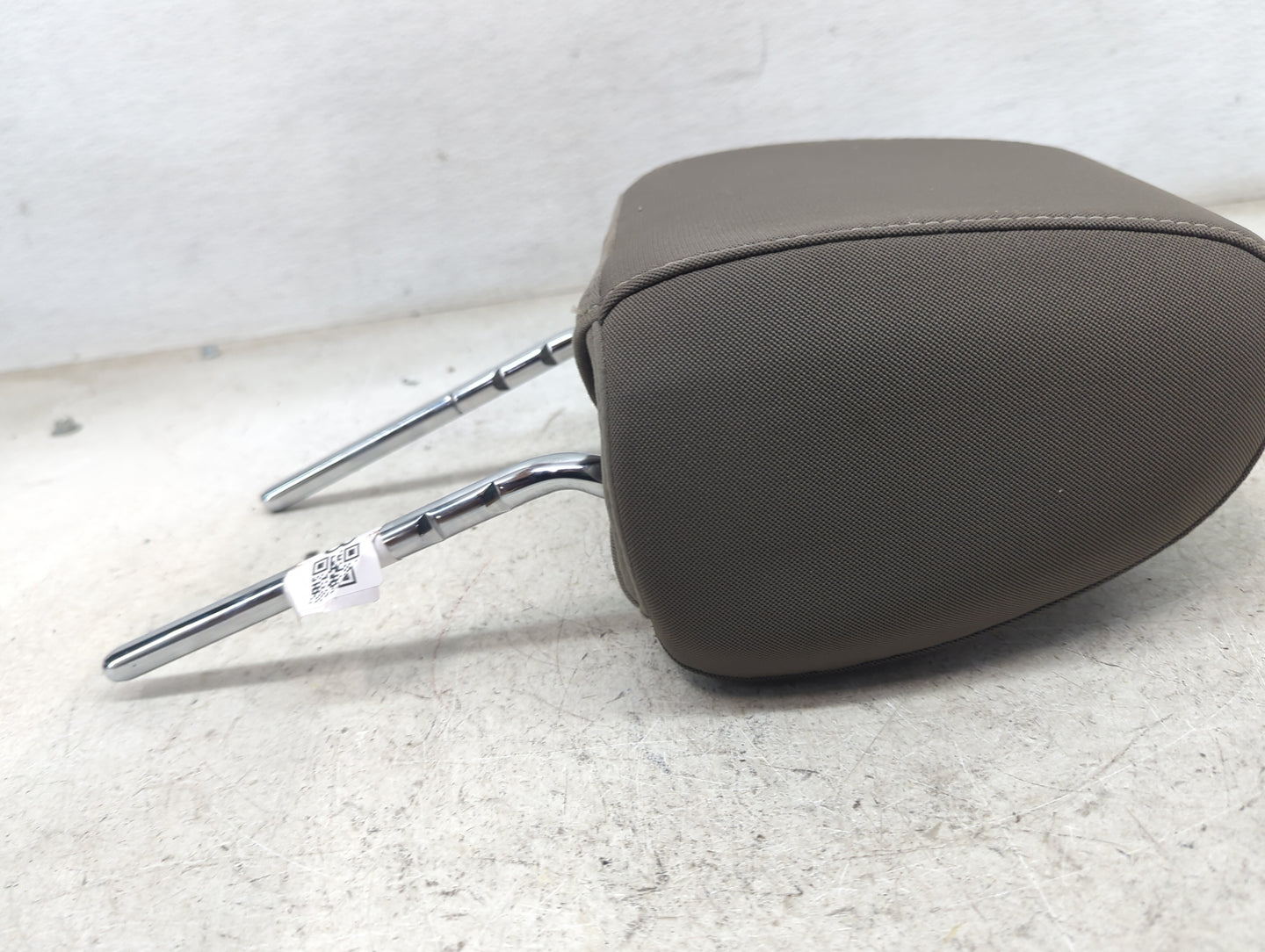 2013 Ford Escape Headrest Head Rest Front Passenger Seat Tan 1472678 - Oemusedautoparts1.com