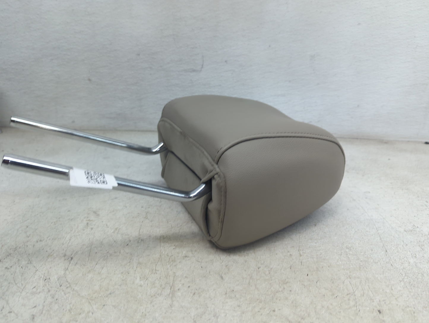 2013 Ford Escape Headrest Head Rest Front Driver Seat Beige - Oemusedautoparts1.com