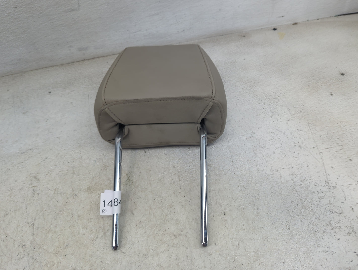 2013 Ford Escape Headrest Head Rest Front Driver Seat Beige - Oemusedautoparts1.com