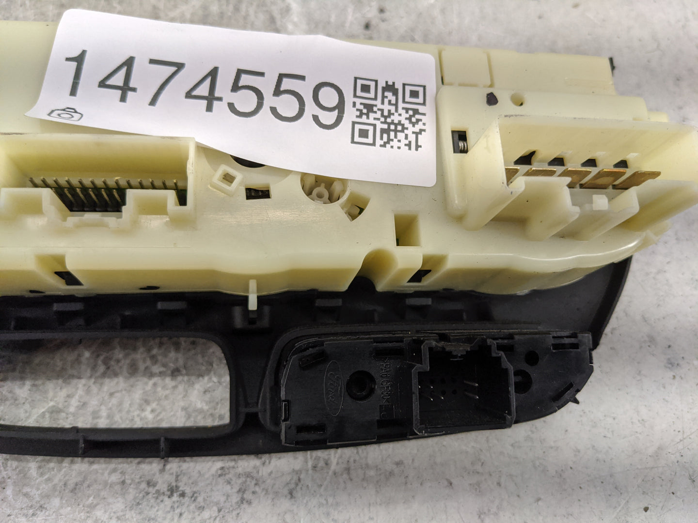 2013-2016 Ford Escape Climate Control Module Temperature AC/Heater Replacement P/N:CJ5T-19980-CK Fits Fits 2013 2014 2015 20