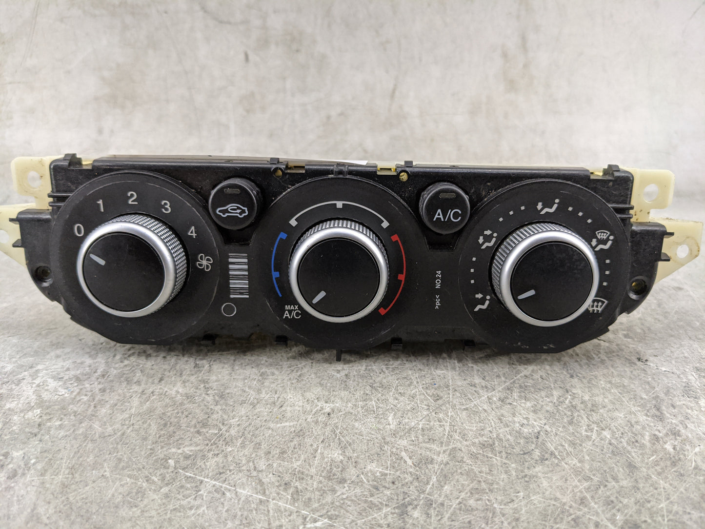 2013-2016 Ford Escape Climate Control Module Temperature AC/Heater Replacement P/N:CJ5T-19980-CK CJ5T-19980 Fits OEM Used Au