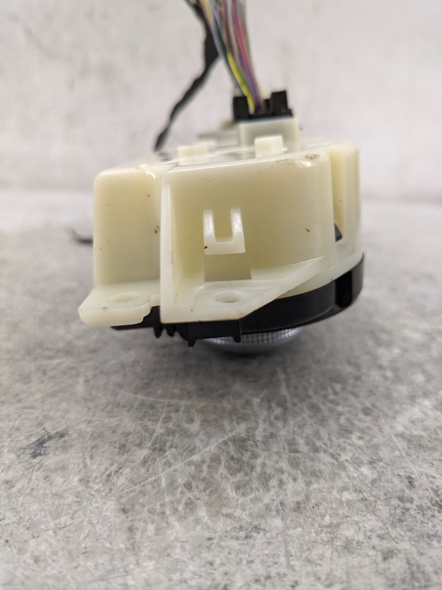 2013-2016 Ford Escape Climate Control Module Temperature AC/Heater Replacement P/N:CJ5T-19980-CK CJ5T-19980 Fits OEM Used Au