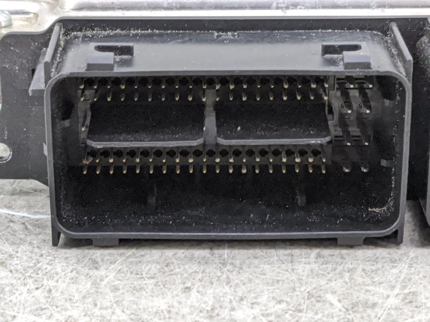 2013 Ford Escape PCM Engine Control Computer ECU ECM PCU OEM P/N:EJ5A-12A650-UB CV6A-12B684-CA, 0261S10323, CU5T-14A624-BA F