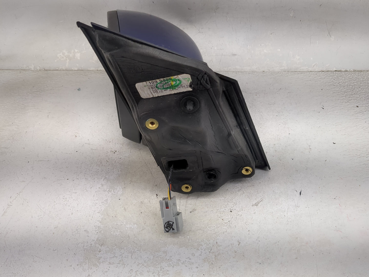 2013-2016 Ford Escape Driver Side View Mirror - Left Door Mirror OEM Used - Oemusedautoparts1.com