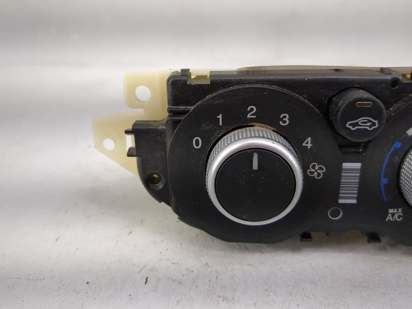 2013-2016 Ford Escape Climate Control Module Temperature AC/Heater Replacement P/N:CJ5T-19980-DD E1067439 Fits OEM Used Auto