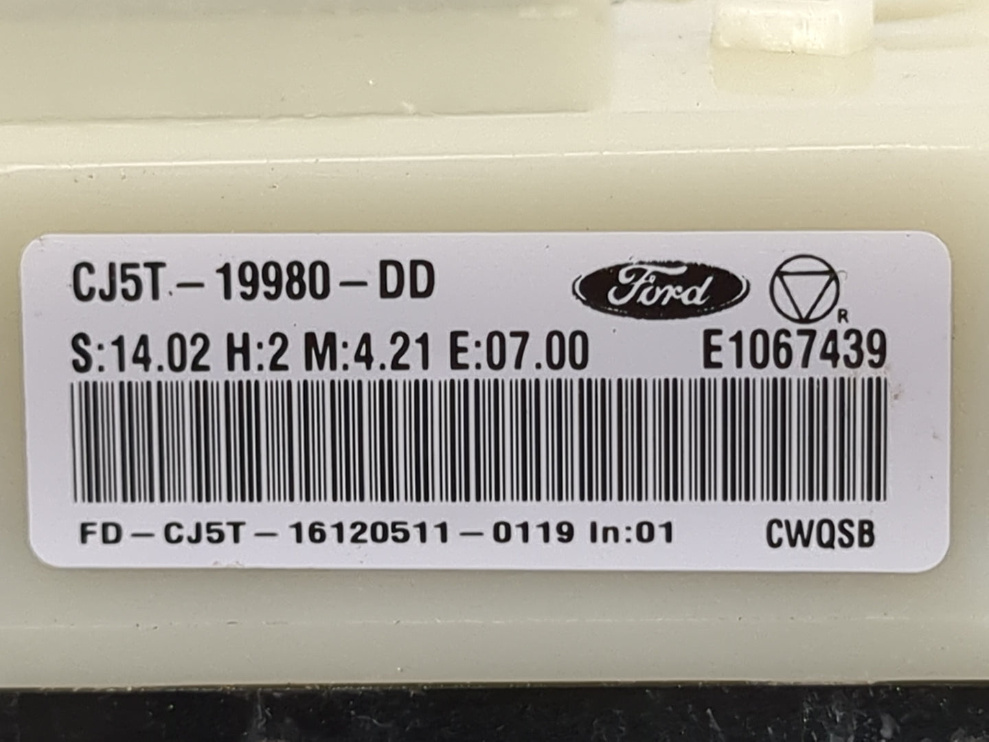 2013-2016 Ford Escape Climate Control Module Temperature AC/Heater Replacement P/N:CJ5T-19980-DD E1067439 Fits OEM Used Auto