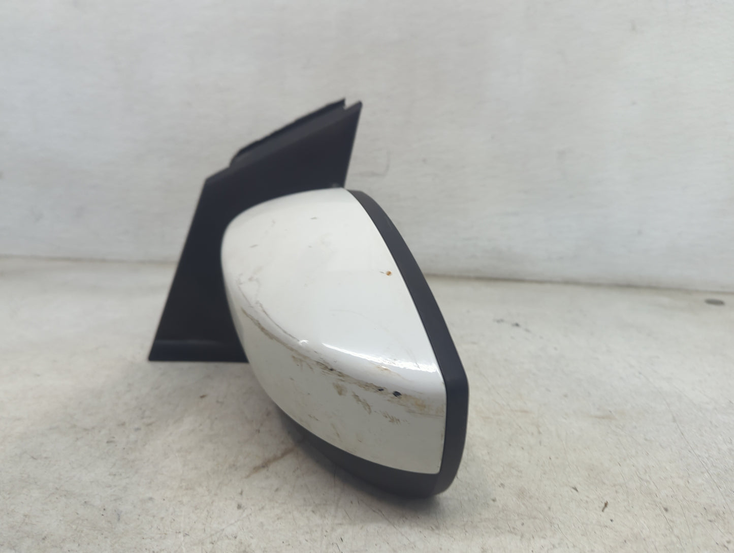 2013-2016 Ford Escape Driver Side View Mirror - Left Door Mirror OEM Used - Oemusedautoparts1.com