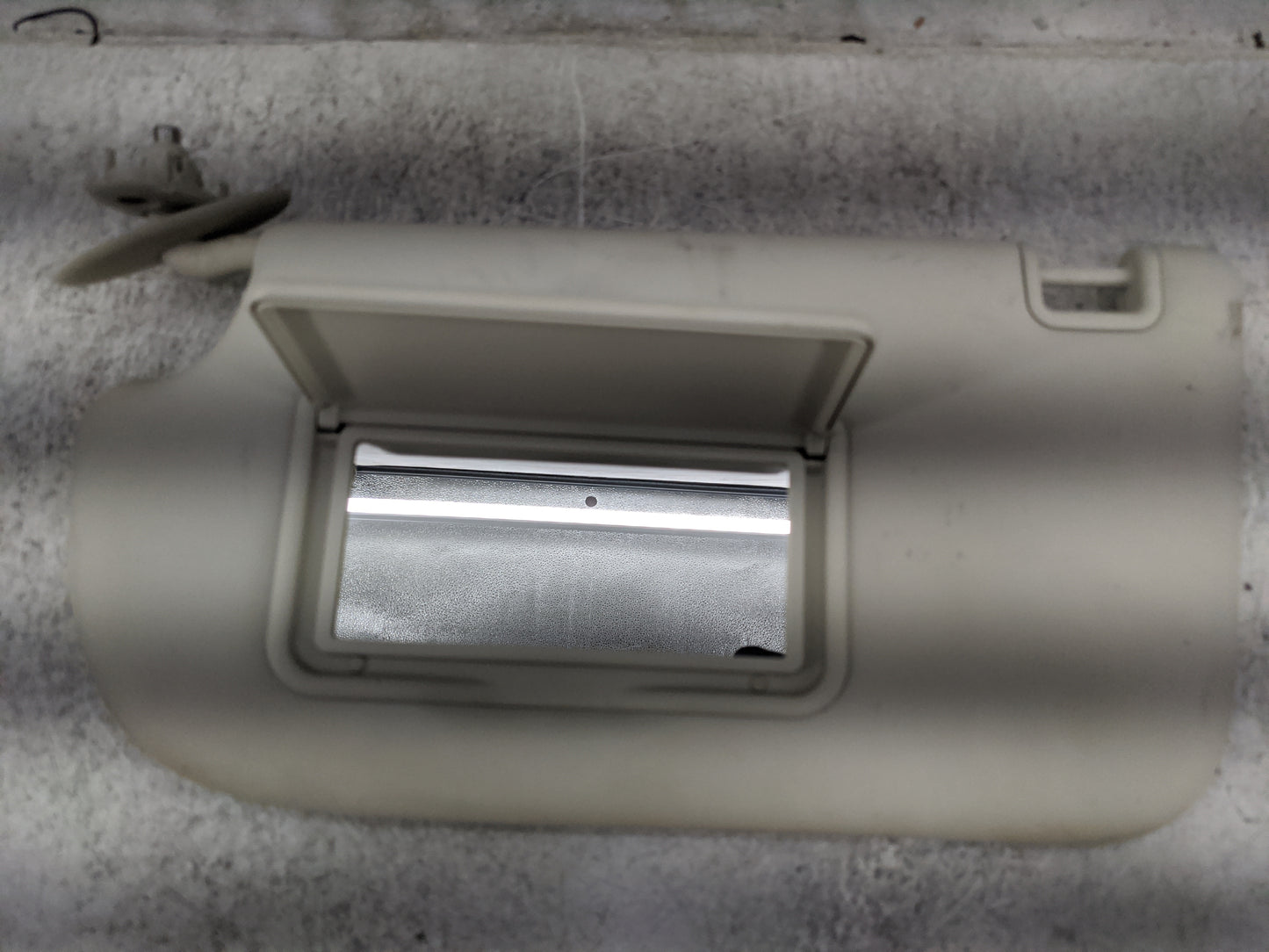 2013-2019 Ford Escape Sun Visor Shade Replacement Passenger Right Mirror Fits Fits 2013 2014 2015 2016 2017 2018 2019 OEM Us