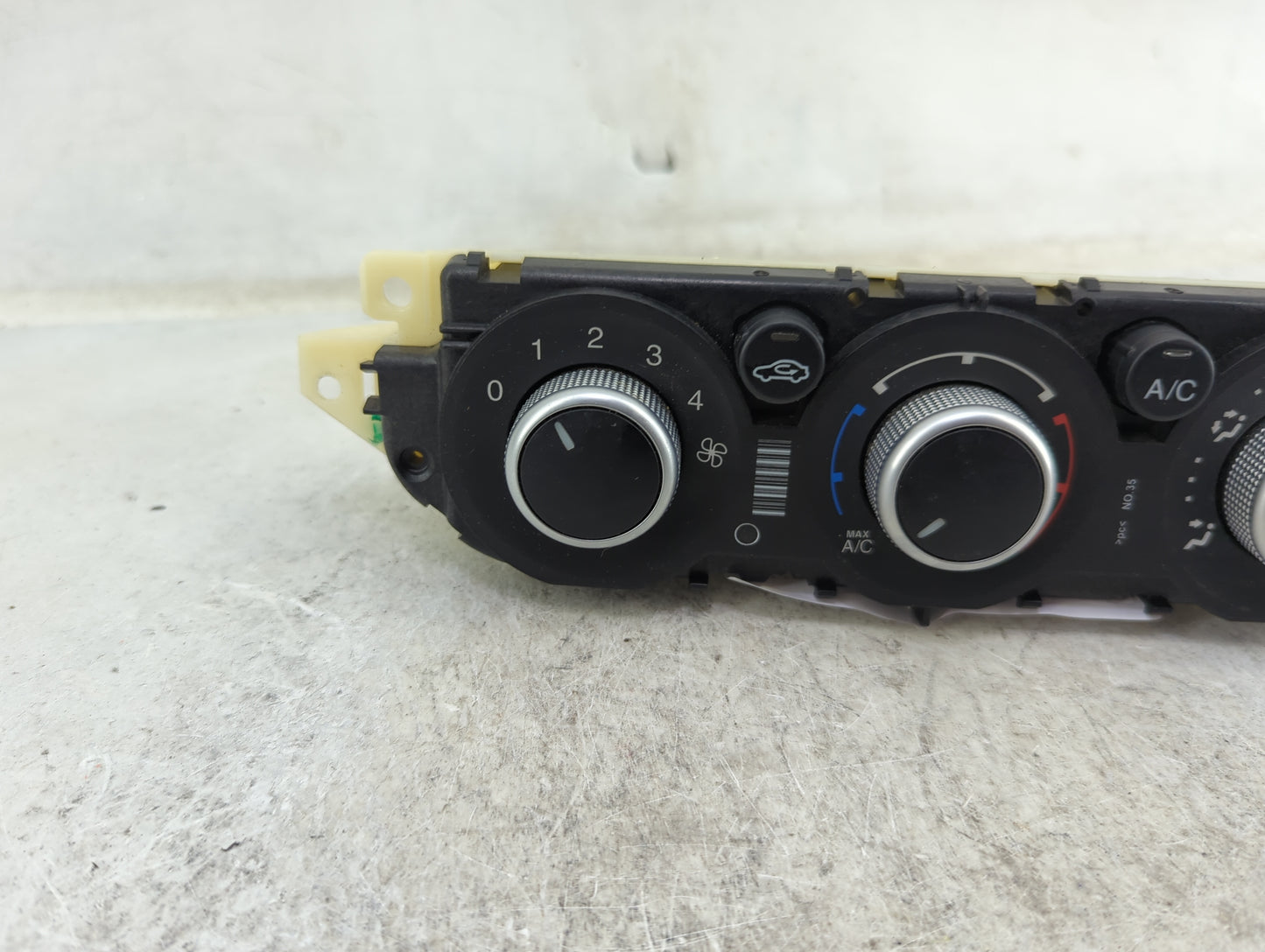 2013-2016 Ford Escape Climate Control Module Temperature AC/Heater Replacement P/N:CJ5T-19980-CF E1067439 Fits OEM Used Auto