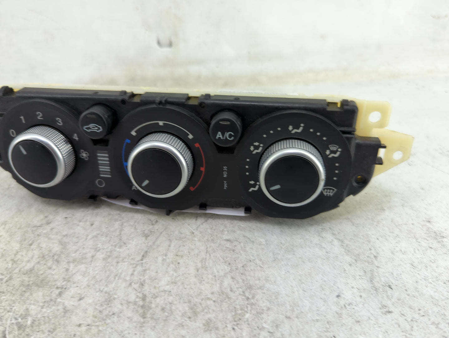 2013-2016 Ford Escape Climate Control Module Temperature AC/Heater Replacement P/N:CJ5T-19980-CF E1067439 Fits OEM Used Auto