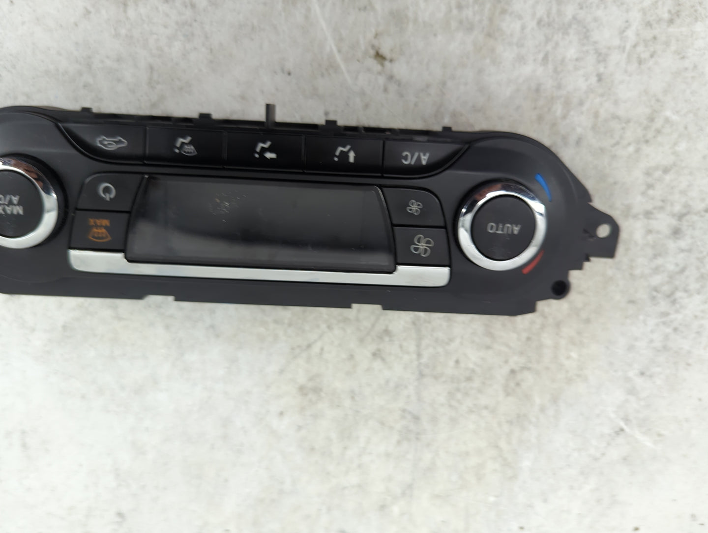 2013 Ford Escape Climate Control Module Temperature AC/Heater Replacement P/N:18B612-AE Fits OEM Used Auto Parts - Oemusedau