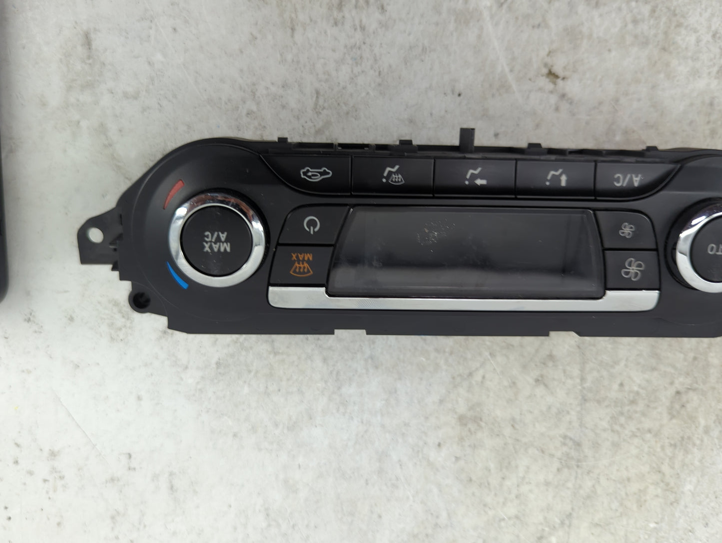 2013 Ford Escape Climate Control Module Temperature AC/Heater Replacement P/N:18B612-AE Fits OEM Used Auto Parts - Oemusedau