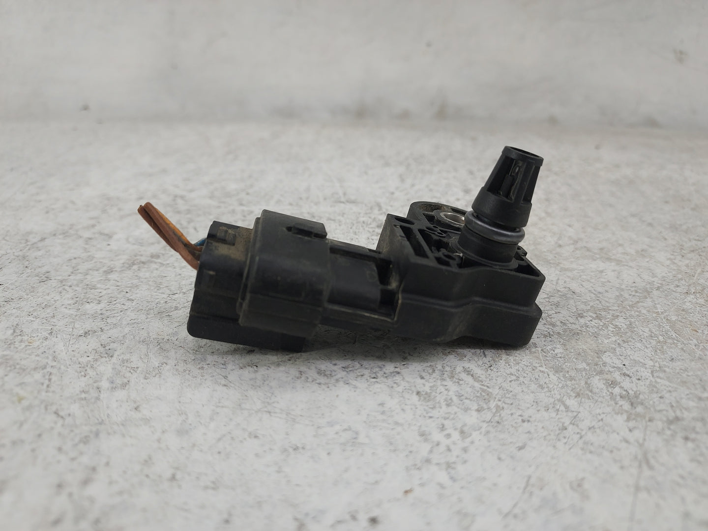 2013 Ford Escape Mass Air Flow Meter Maf 1486590 - Oemusedautoparts1.com
