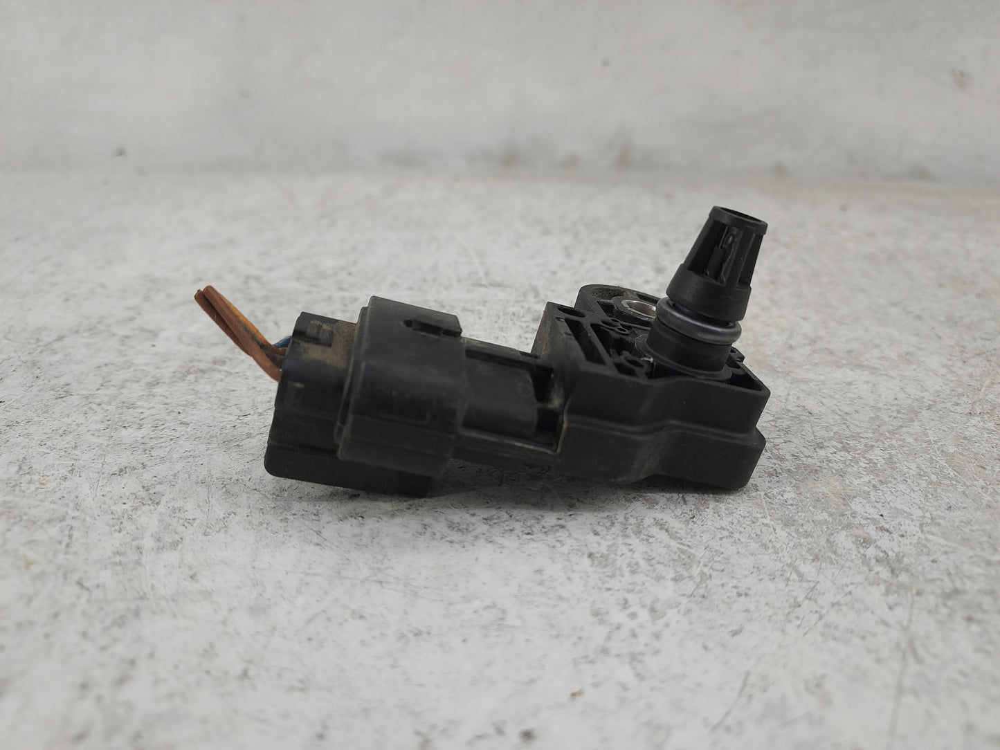 2013 Ford Escape Mass Air Flow Meter Maf 1486590 - Oemusedautoparts1.com