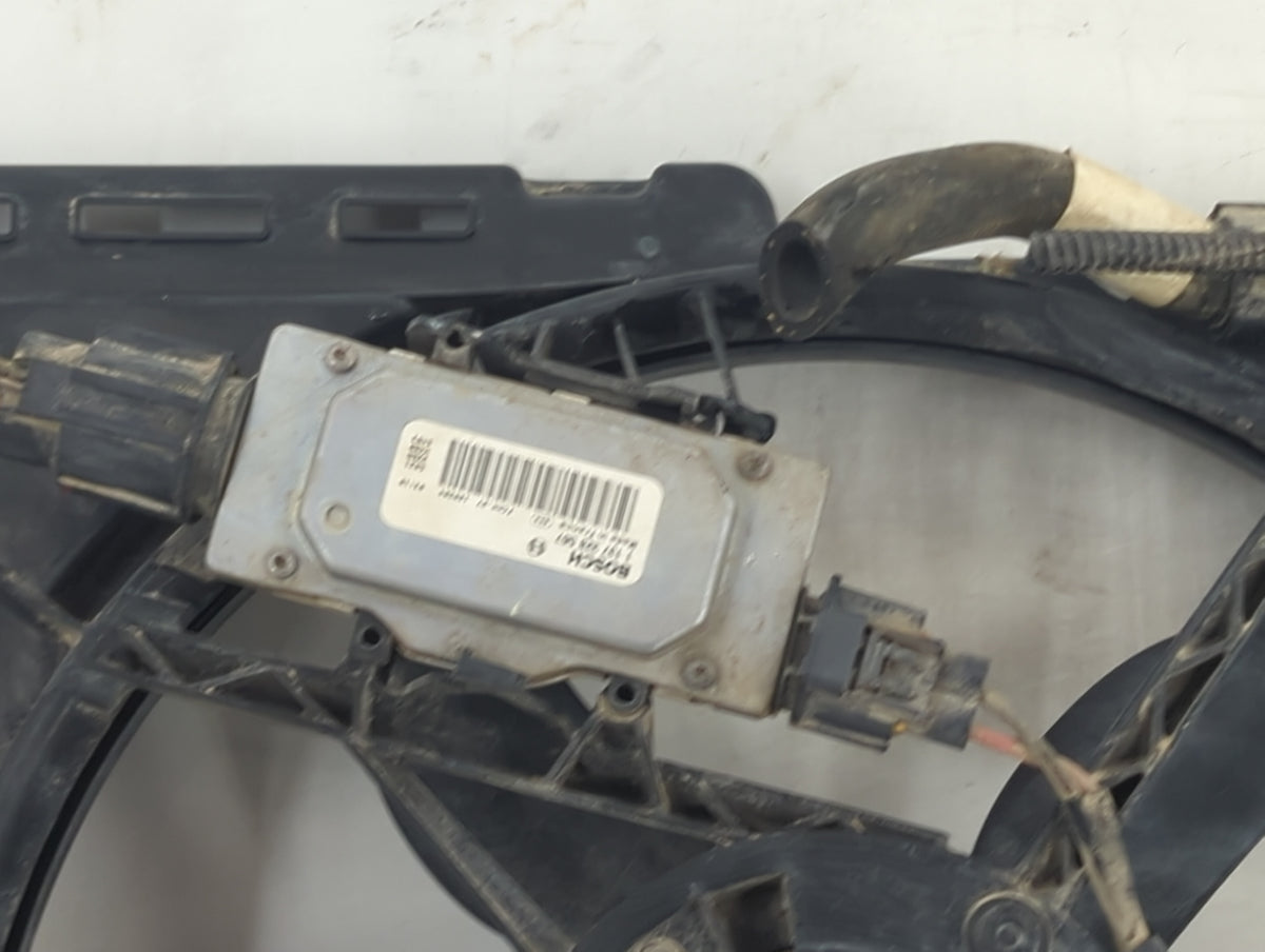 2013-2016 Ford Escape Electric Radiator Cooling Fan Motor Assembly P/N:CV61-8C607-DC 0130308459 Fits Fits 2013 2014 2015 201