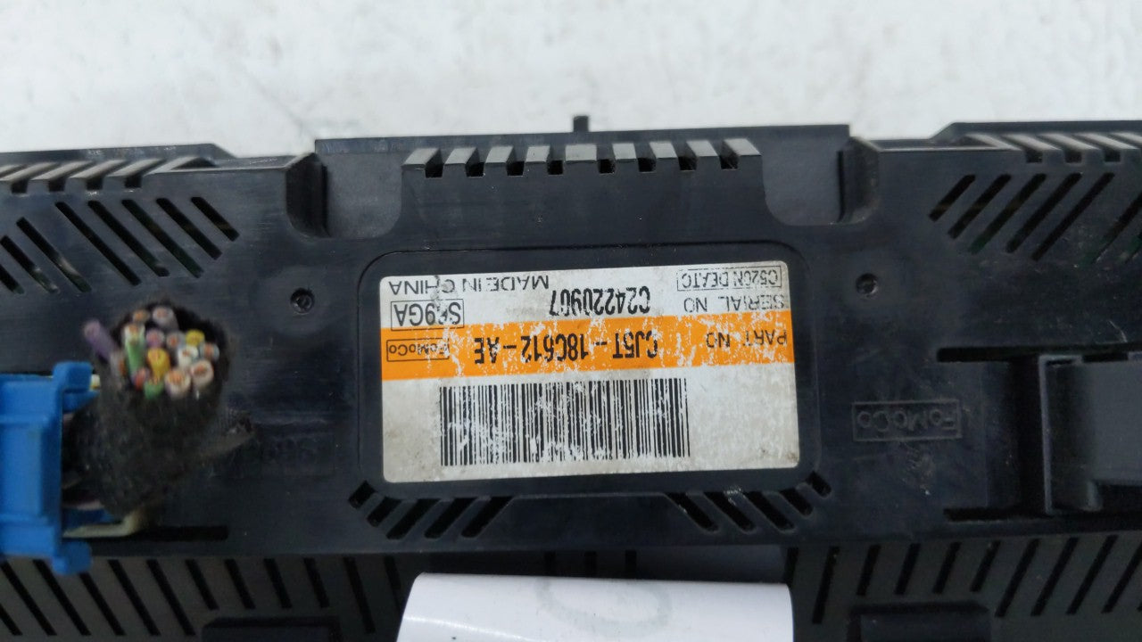 2013 Ford Escape Climate Control Module Temperature AC/Heater Replacement P/N:CJ5T-18C612-AE Fits OEM Used Auto Parts - Oemu