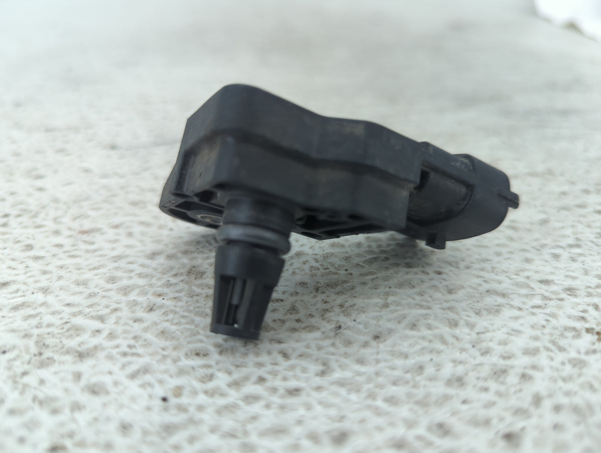 2013 Ford Escape Mass Air Flow Meter Maf Sensor 1489723 - Oemusedautoparts1.com