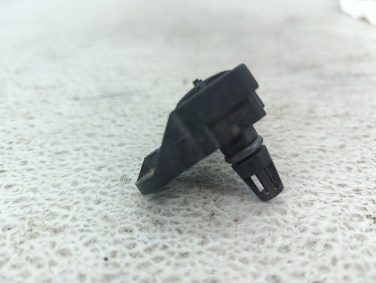 2013 Ford Escape Mass Air Flow Meter Maf 1489723 - Oemusedautoparts1.com