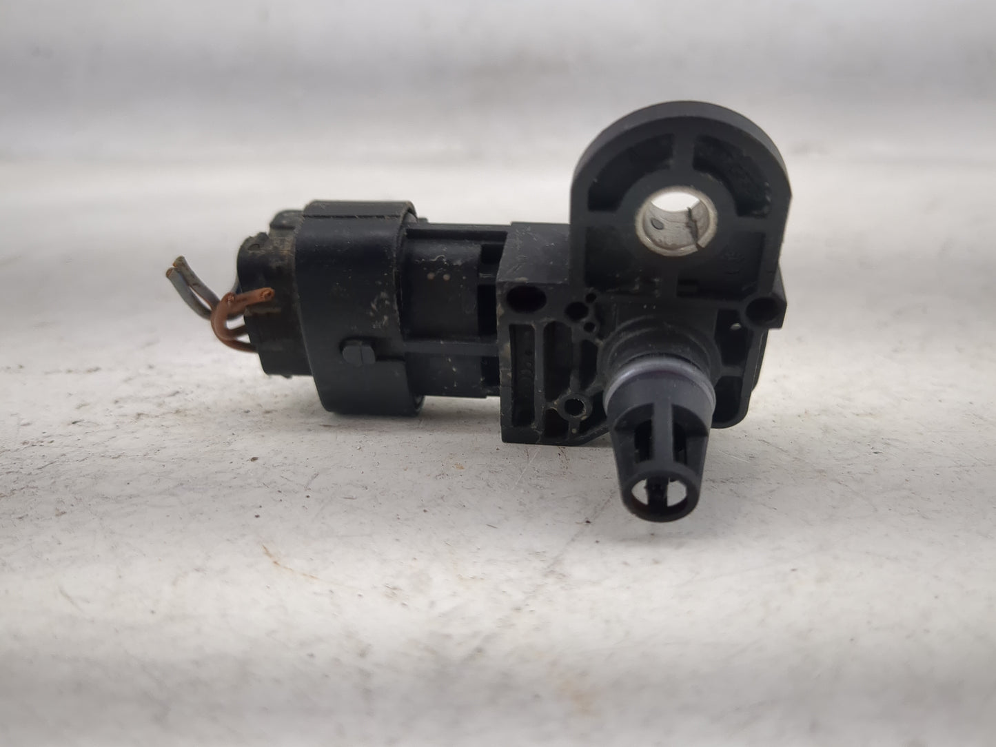 2013 Ford Escape Mass Air Flow Meter Maf 1489746 - Oemusedautoparts1.com