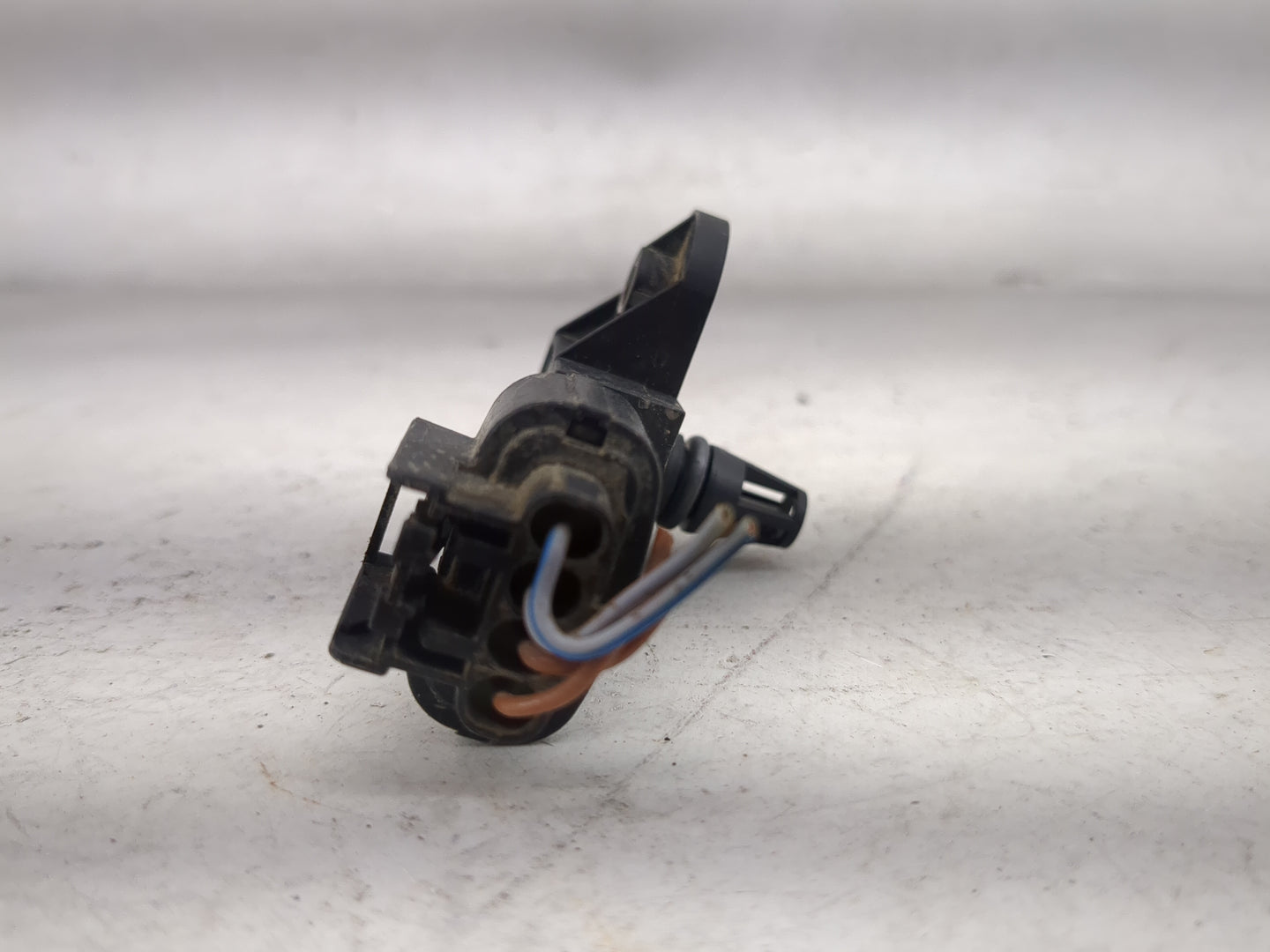 2013 Ford Escape Mass Air Flow Meter Maf 1489746 - Oemusedautoparts1.com