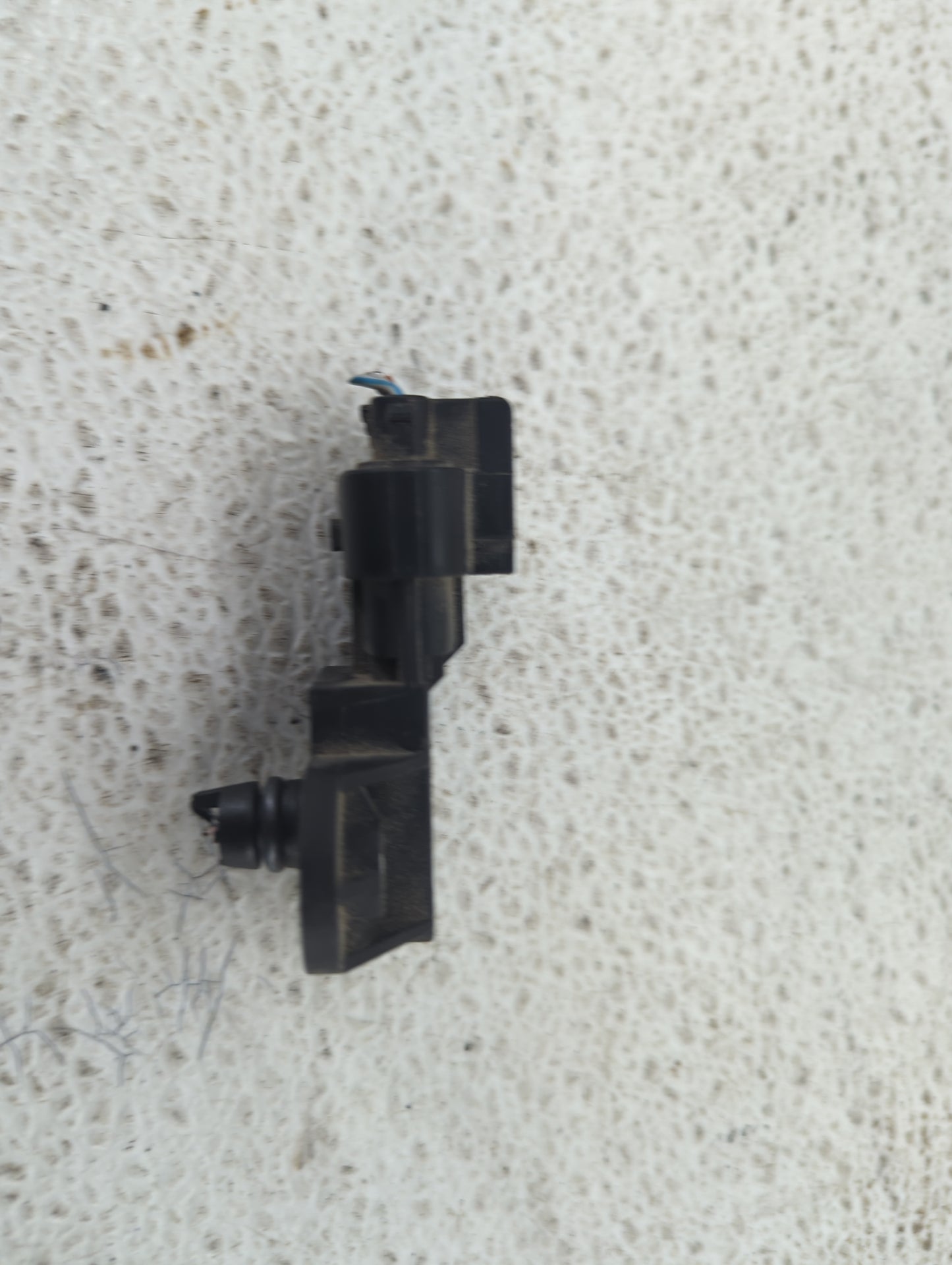 2013-2016 Ford Escape Mass Air Flow Meter Maf 1489809 - Oemusedautoparts1.com