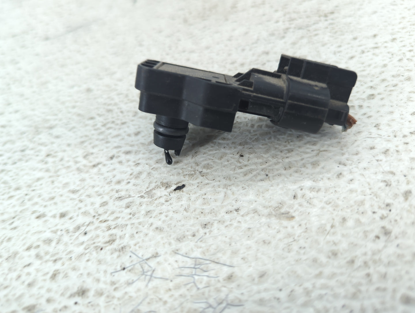 2013-2016 Ford Escape Mass Air Flow Meter Maf 1489809 - Oemusedautoparts1.com