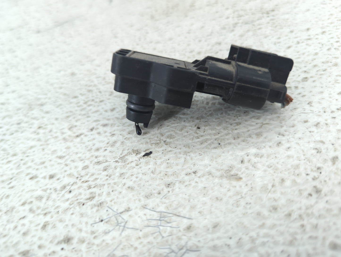 2013-2016 Ford Escape Mass Air Flow Meter Maf 1489809 - Oemusedautoparts1.com