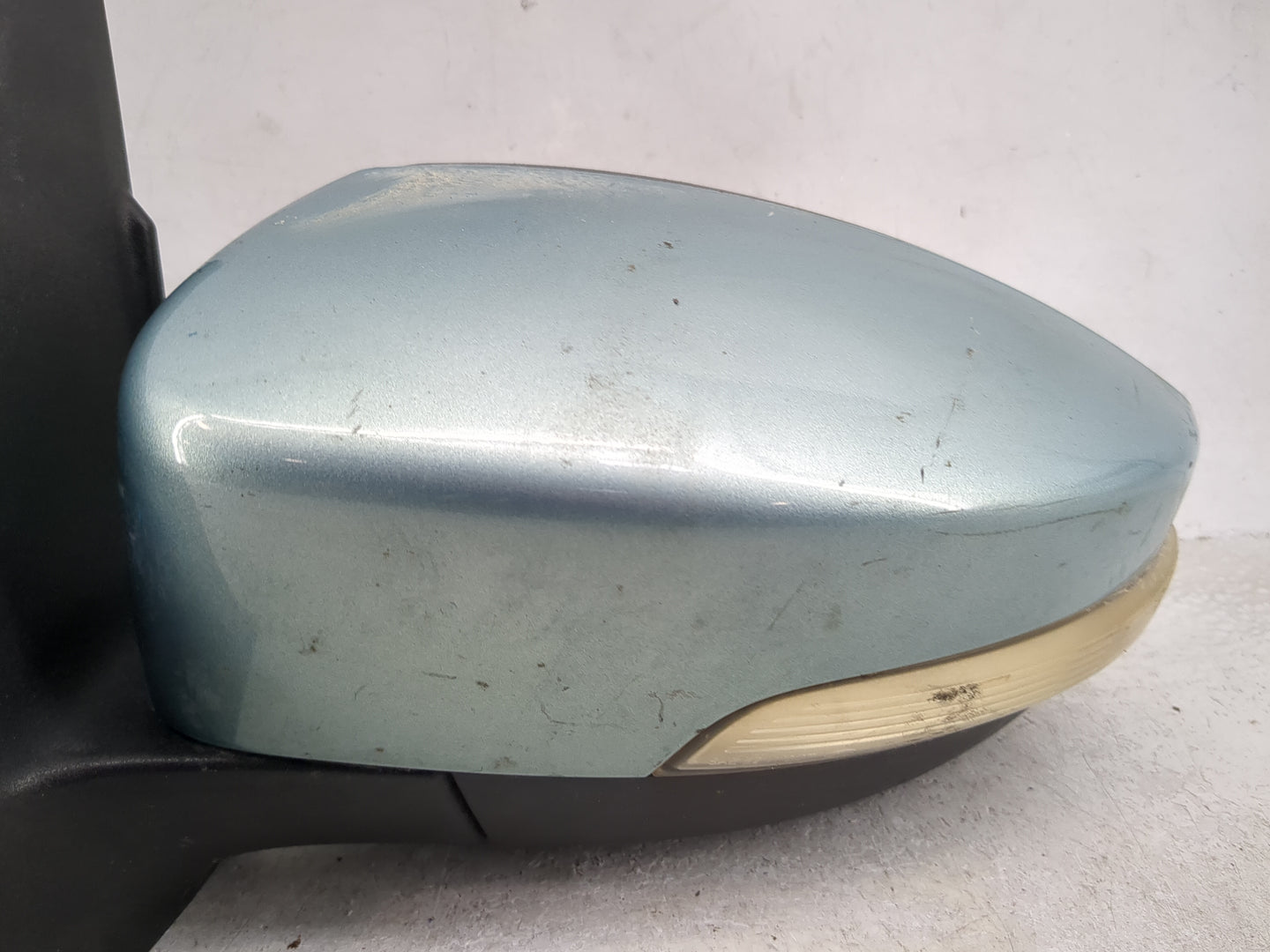 2013-2016 Ford Escape Driver Side View Mirror - Left Door Mirror OEM Used - Oemusedautoparts1.com