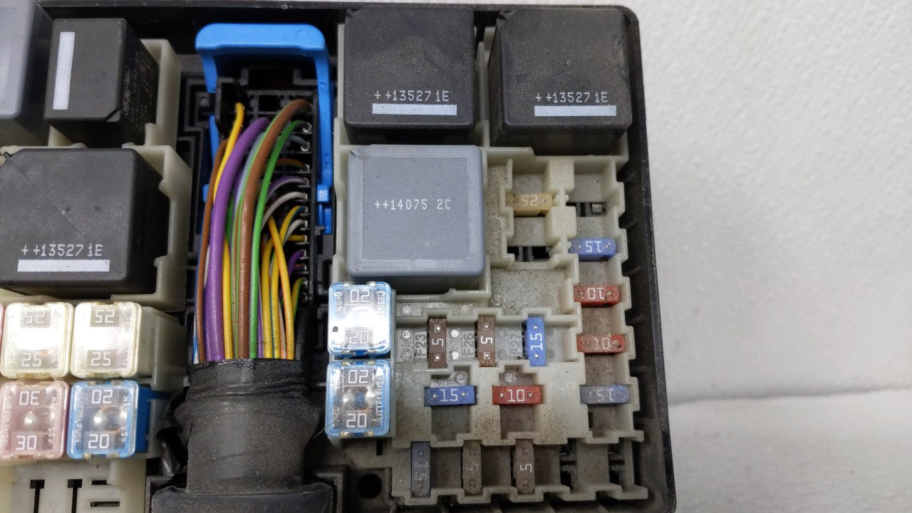 2013-2016 Ford Escape Fusebox Fuse Box Panel Relay Module P/N:AV6T-14A142-AB Fits Fits 2013 2014 2015 2016 OEM Used Auto Par