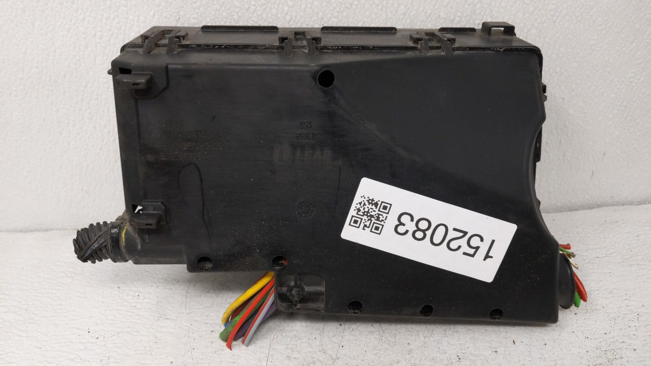 2013-2016 Ford Escape Fusebox Fuse Box Panel Relay Module P/N:AV6T-14A142-AB Fits Fits 2013 2014 2015 2016 OEM Used Auto Par