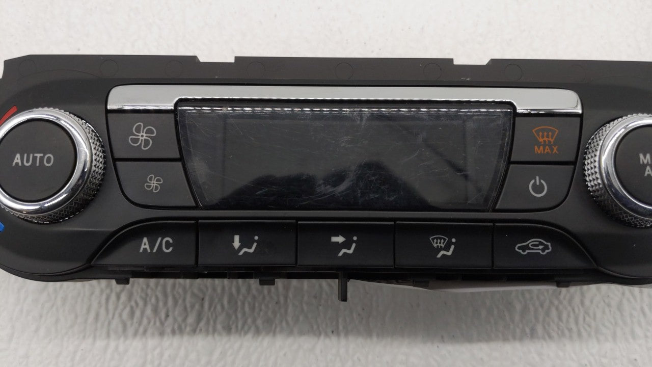2013-2015 Ford Escape Climate Control Module Temperature AC/Heater Replacement P/N:CJ5T-18C612-BA CJ5T-18C612-BC Fits OEM Us