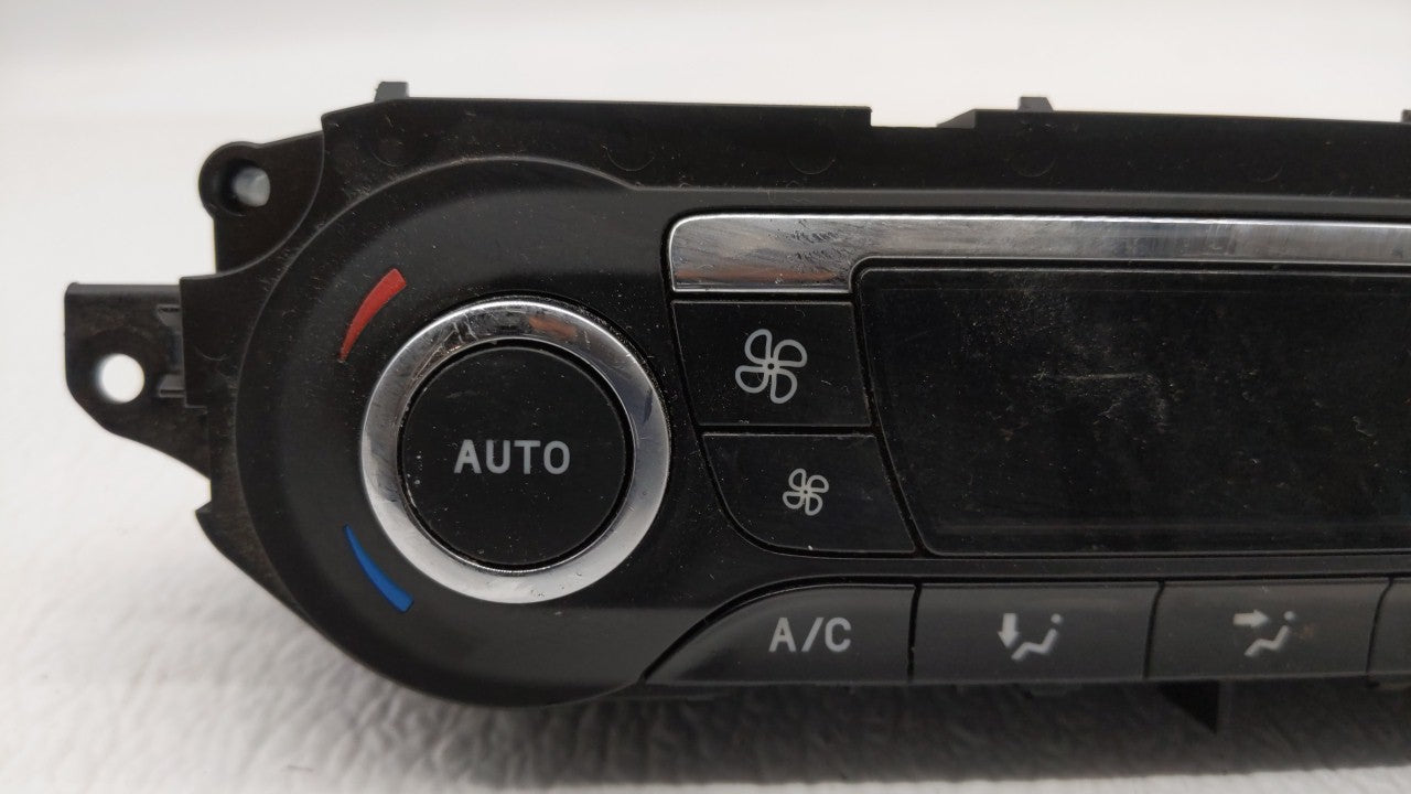 2013 Ford Escape Climate Control Module Temperature AC/Heater Replacement P/N:CJ5T-18C612-AE Fits OEM Used Auto Parts - Oemu