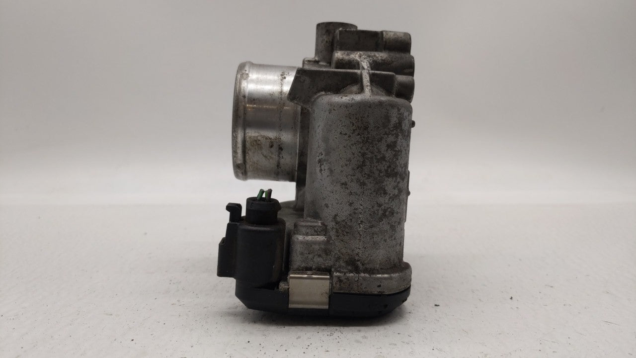 2013-2016 Ford Escape Throttle Body P/N:7S7G-9F991-CA Fits Fits 2013 2014 2015 2016 2017 2018 2019 OEM Used Auto Parts - Oem