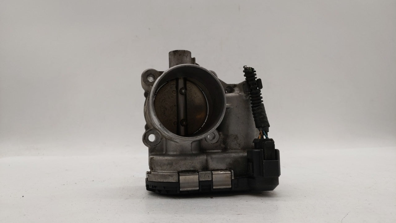 2013-2016 Ford Escape Throttle Body P/N:0 280 750 535 7S7G-9F991-CA Fits Fits 2013 2014 2015 2016 2017 2018 2019 OEM Used Au