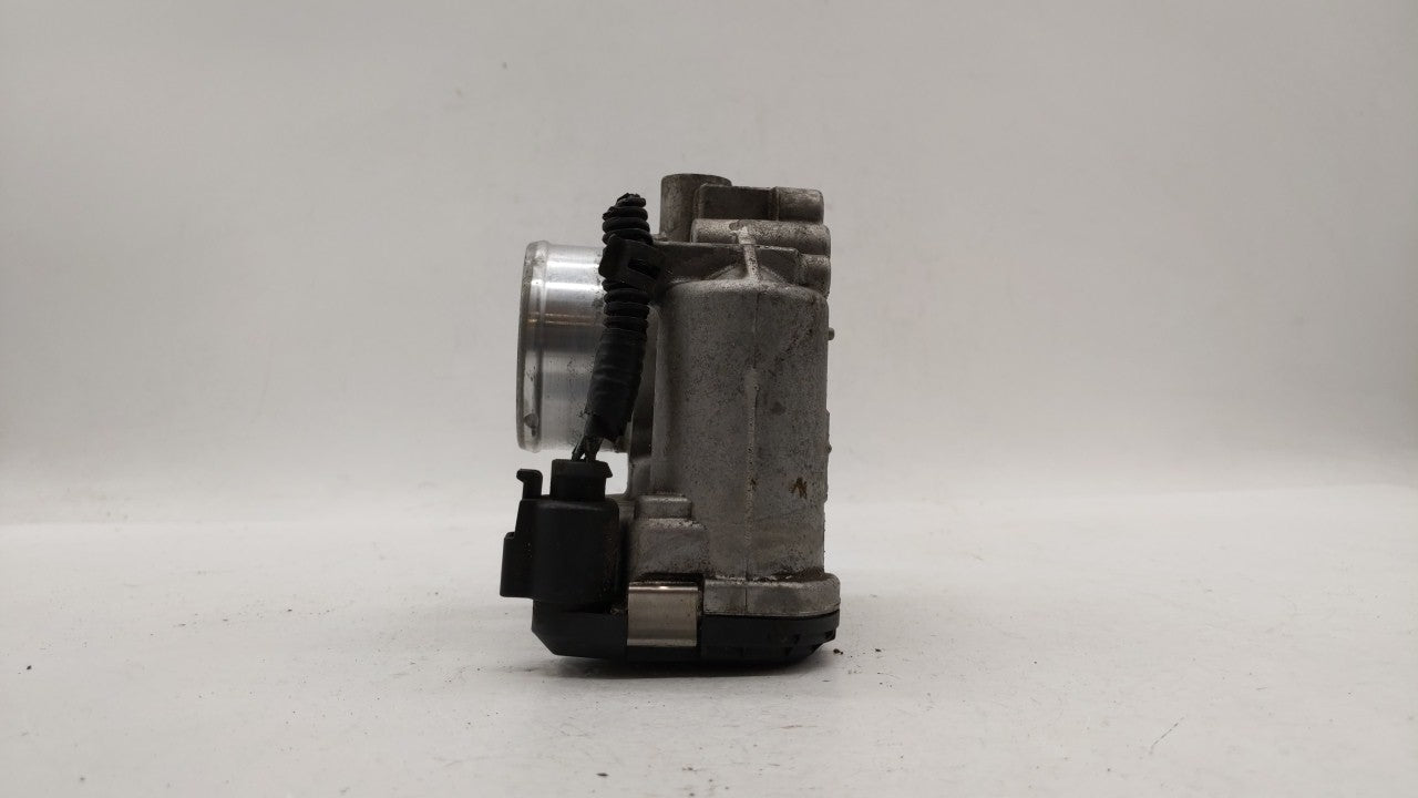 2013-2016 Ford Escape Throttle Body P/N:0 280 750 535 7S7G-9F991-CA Fits Fits 2013 2014 2015 2016 2017 2018 2019 OEM Used Au