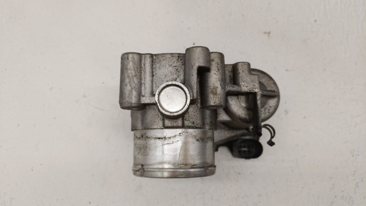 2013-2016 Ford Escape Throttle Body P/N:0 280 750 535 7S7G-9F991-CA Fits Fits 2013 2014 2015 2016 2017 2018 2019 OEM Used Au
