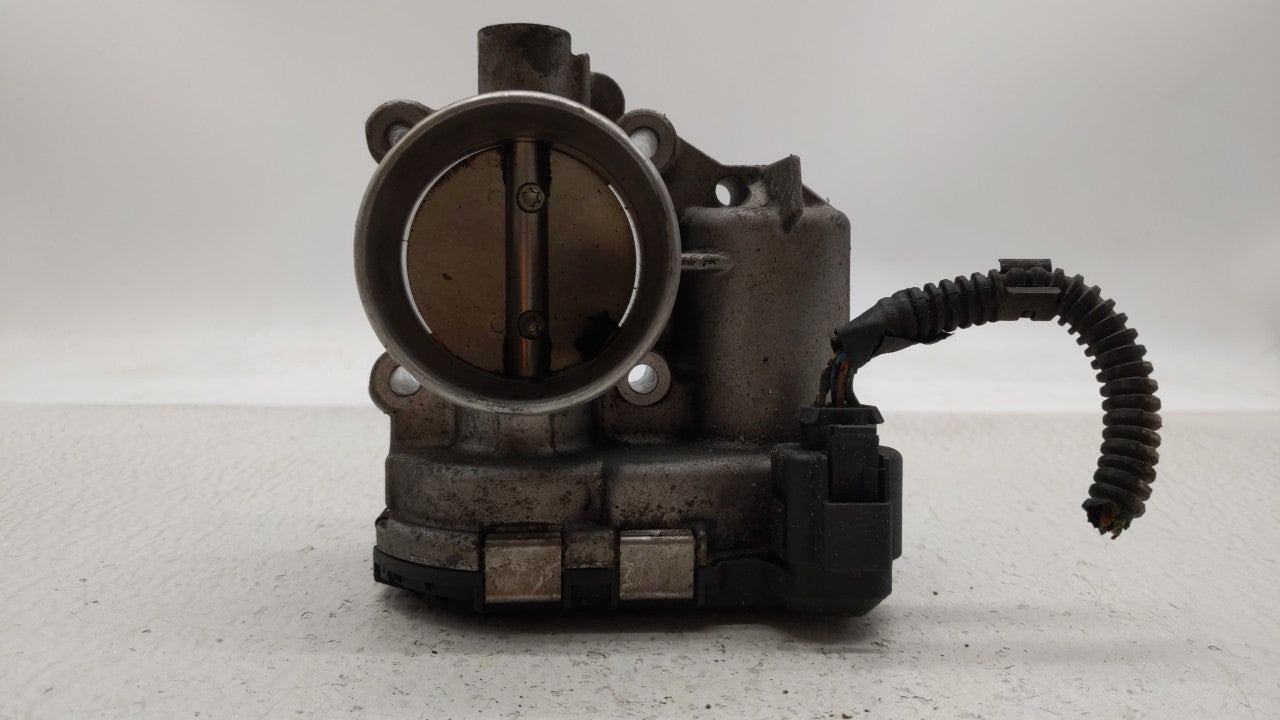 2013-2016 Ford Escape Throttle Body P/N:0 280 750 535 7S7G-9F991-CA Fits Fits 2013 2014 2015 2016 2017 2018 2019 OEM Used Au