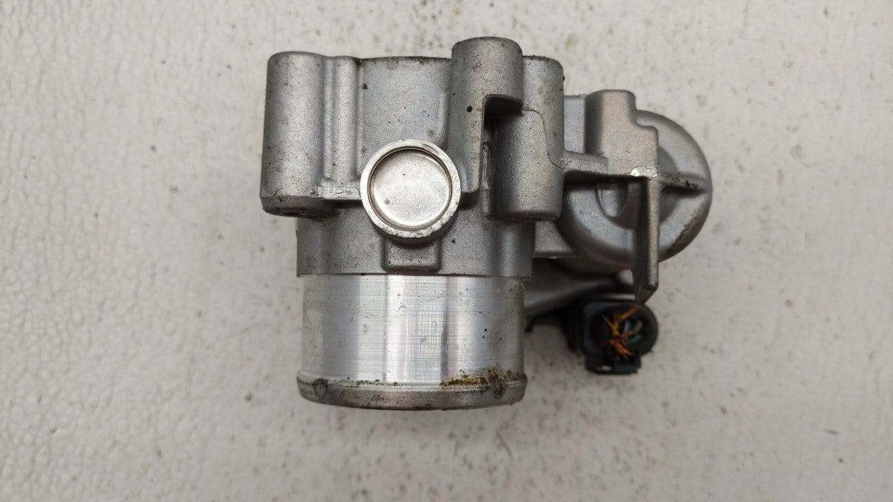 2013-2016 Ford Escape Throttle Body P/N:0 280 750 535 7S7G-9F991-CA Fits Fits 2013 2014 2015 2016 2017 2018 2019 OEM Used Au