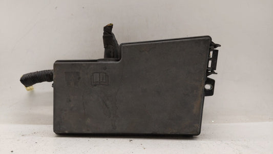 2013-2016 Ford Escape Fusebox Fuse Box Panel Relay Module P/N:AV6T-14A142-AB AV6T-14A067-AD Fits Fits 2013 2014 2015 2016 OE