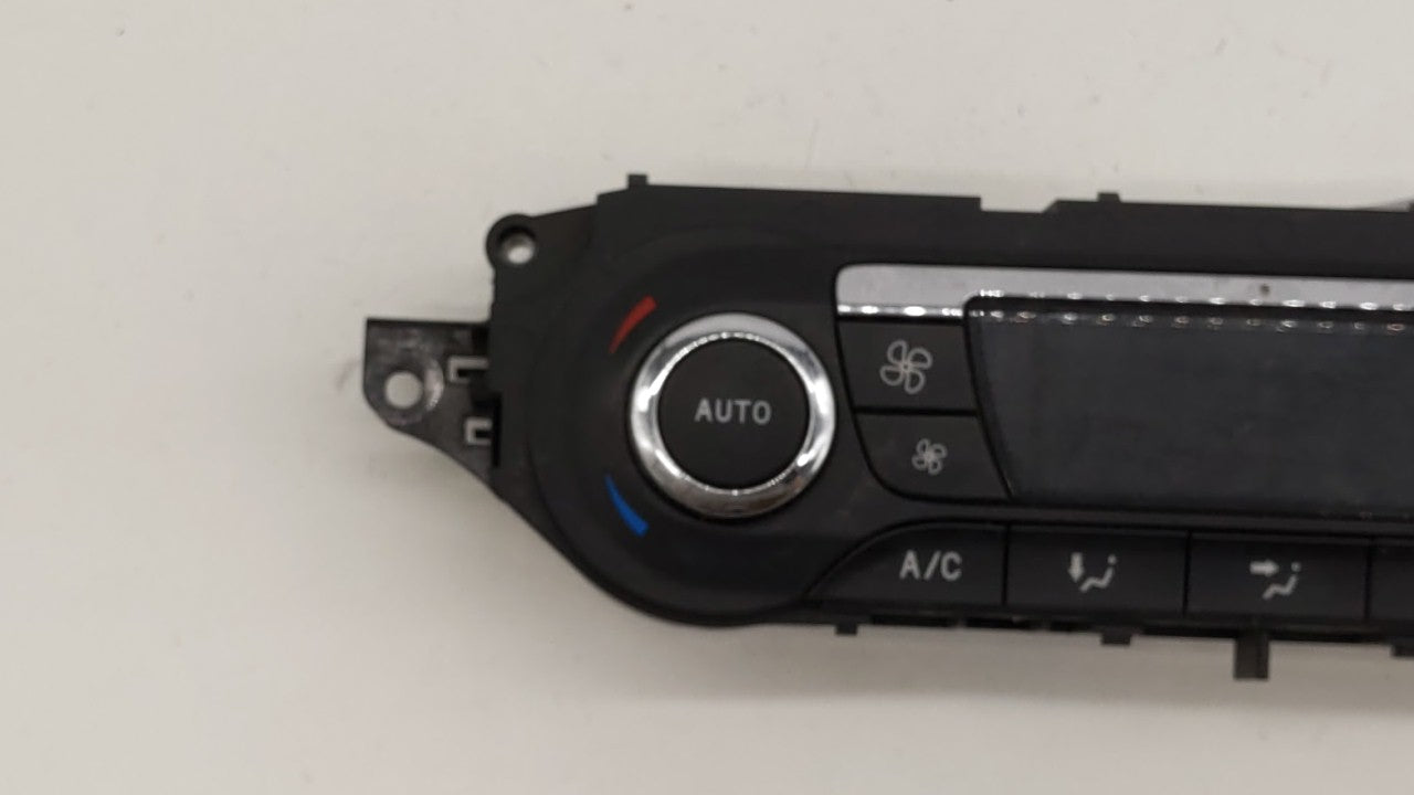 2013 Ford Escape Climate Control Module Temperature AC/Heater Replacement P/N:CJ5T-18C612-AE Fits OEM Used Auto Parts - Oemu