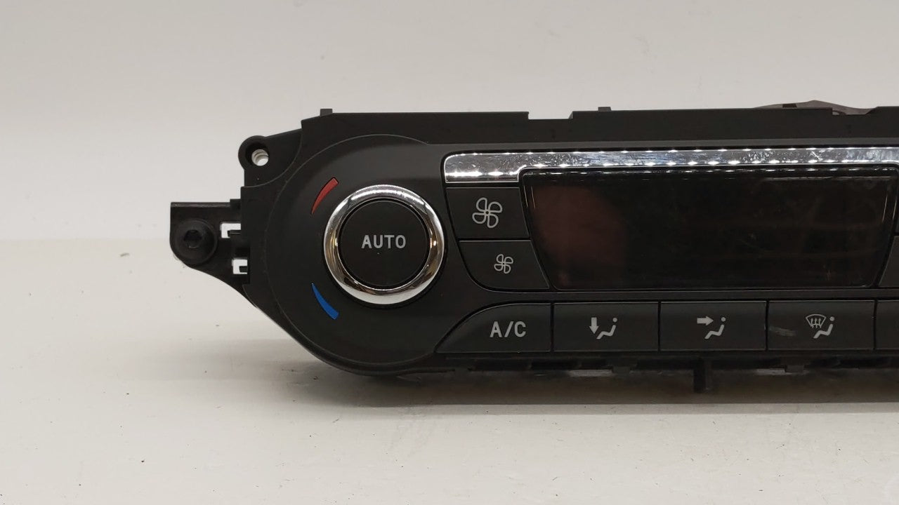 2013 Ford Escape Climate Control Module Temperature AC/Heater Replacement P/N:CJ5T-18C612-AE Fits OEM Used Auto Parts - Oemu