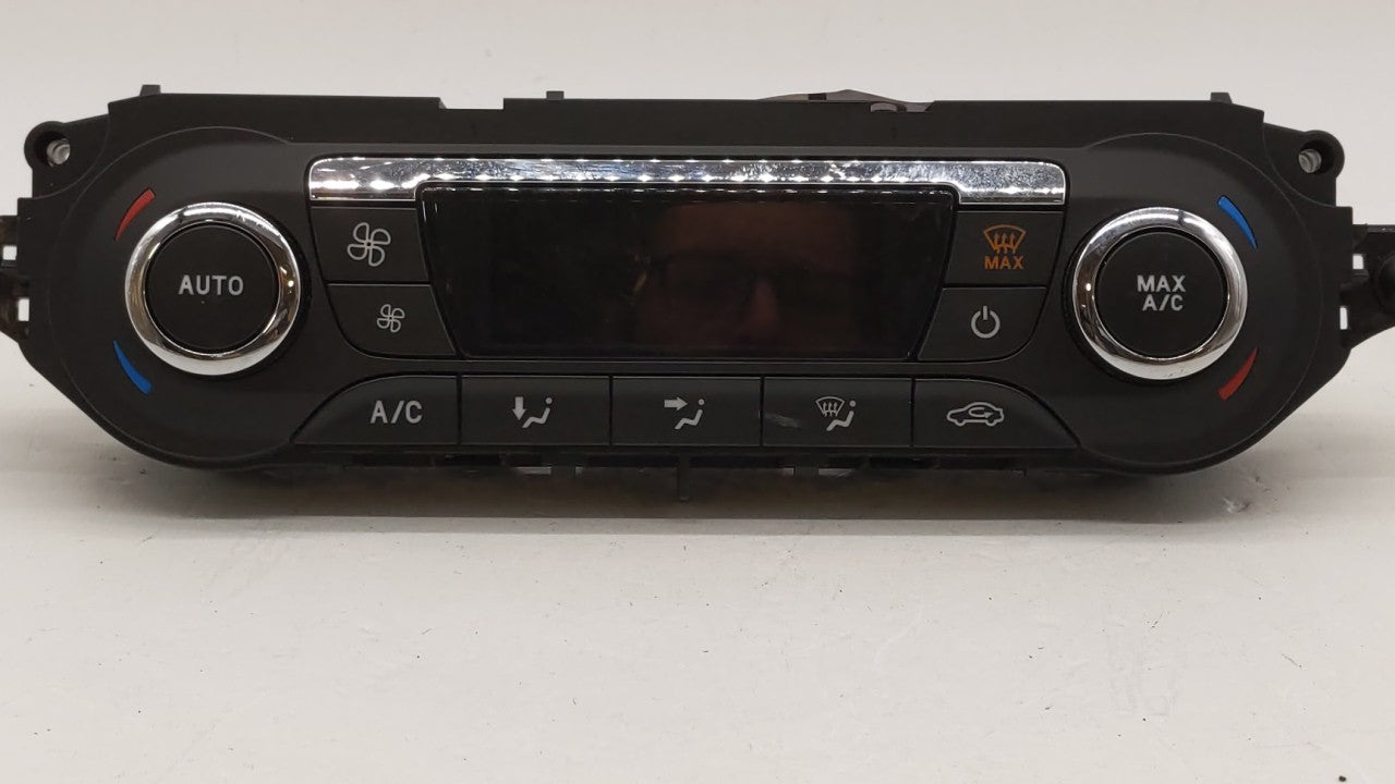 2013 Ford Escape Climate Control Module Temperature AC/Heater Replacement P/N:CJ5T-18C612-AE Fits OEM Used Auto Parts - Oemu