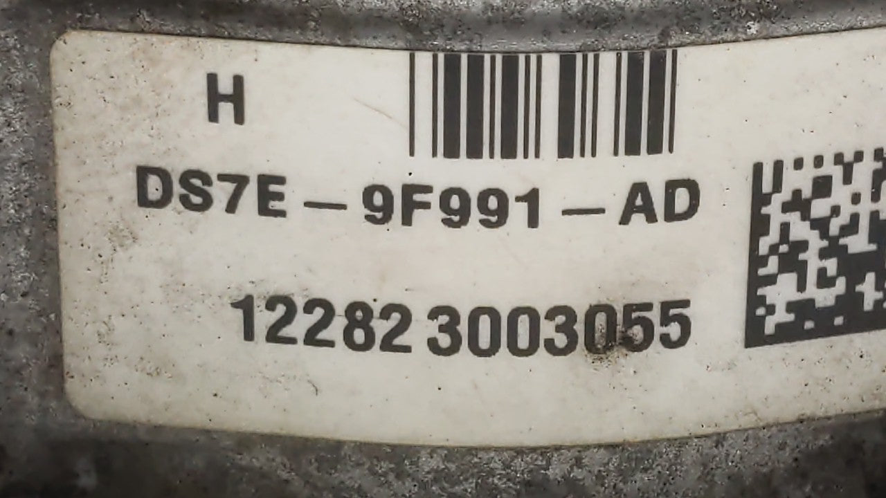 2013-2019 Ford Escape Throttle Body P/N:DS7E-9F991-AK DS7E-9F991-AD Fits Fits 2013 2014 2015 2016 2017 2018 2019 2020 OEM Us